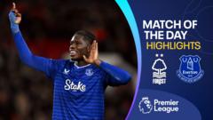 Garner & Barry score as Everton beat Forest